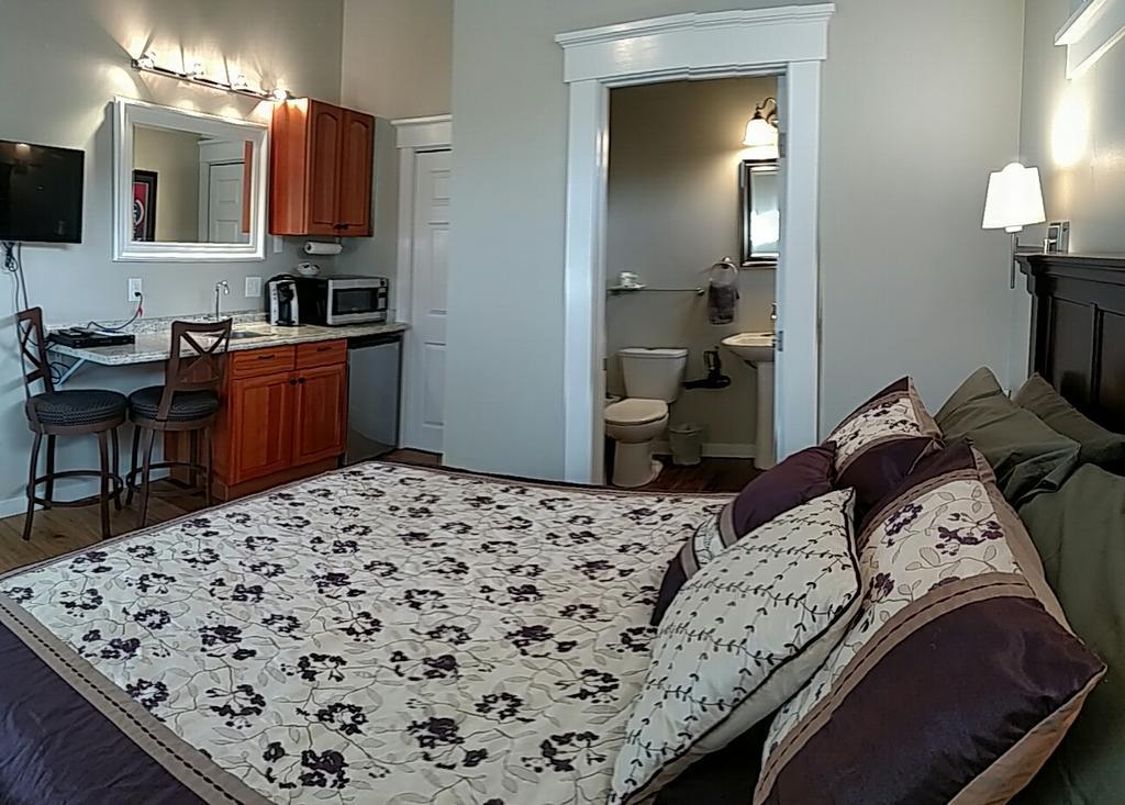 مبيت وإفطار Friday Harbor Grand الغرفة الصورة